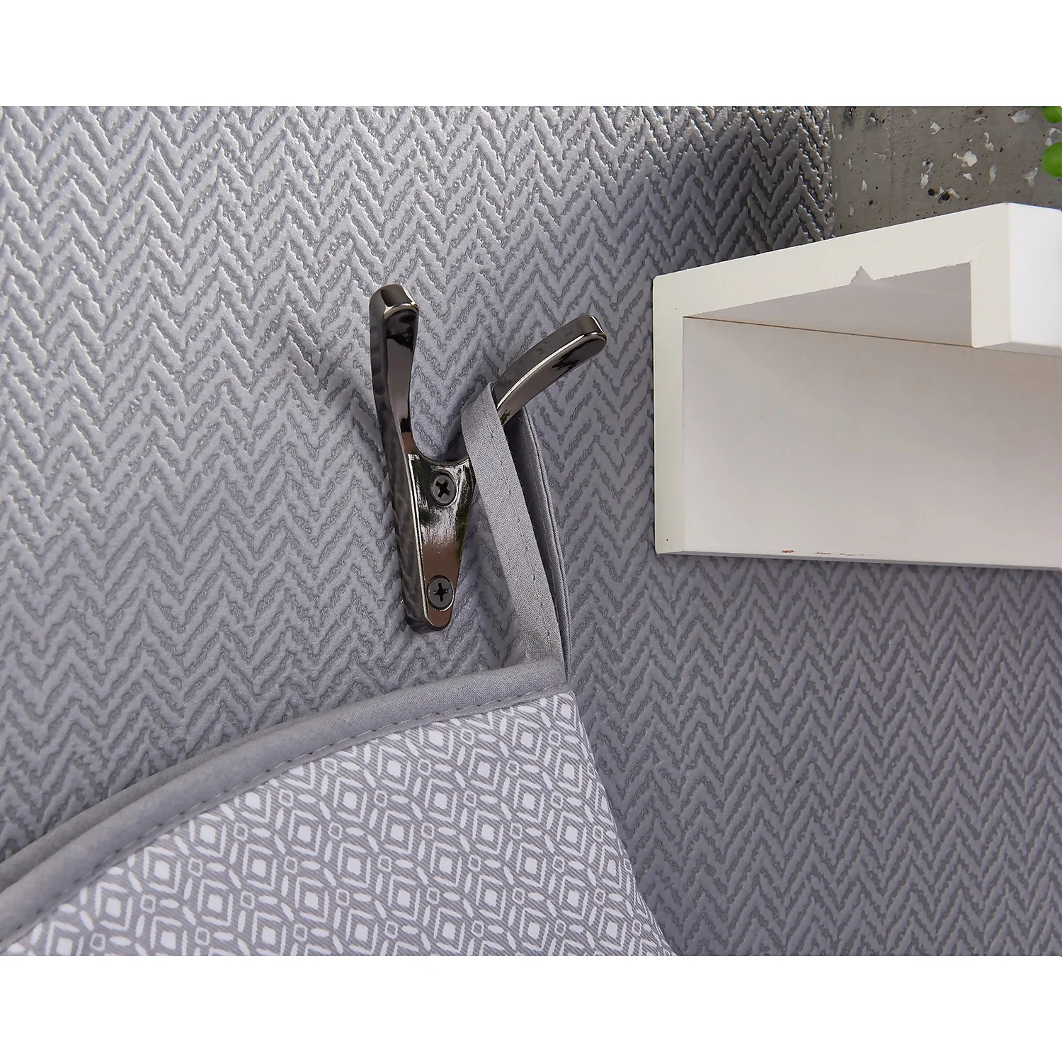 Two Prong Ant Hook - Black Nickel 5 Two Prong Ant Hook - Black Nickel - Image 3